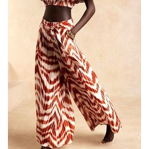 Banana Republic Zebra Linen Pants